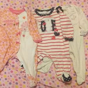 Footed pajamas bundle